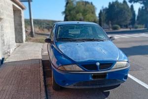 Lancia y Elefantino blu