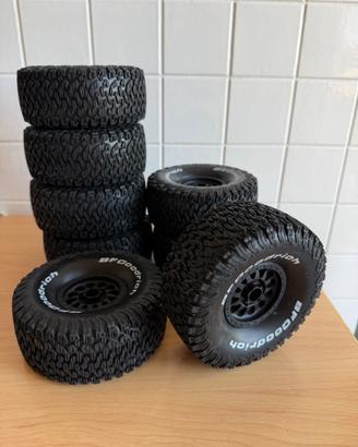 8 gomme pneumatici per Traxxas udr