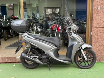 Kymco People S 200 tua a soli 23€