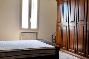 3 camere singole - zona mazzini / sant'orsola