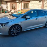 toyota corolla touring sport 