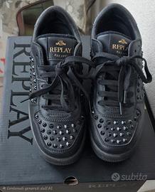 Sneakers Replay 