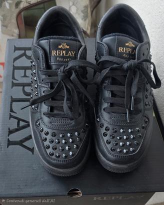 Sneakers Replay 
