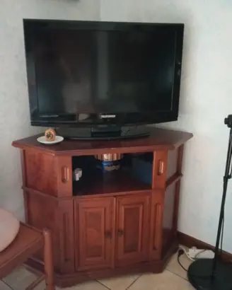 Porta TV(TV esclusa)-Tavolo senza sedie allungabil