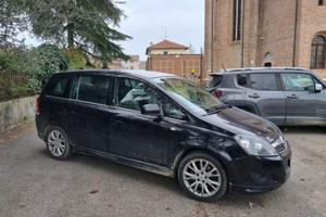 OPEL ZAFIRA B - 1.6 TURBO METANO