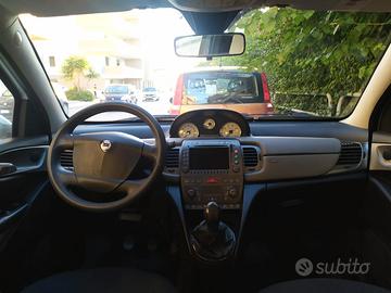 Lancia Ypsilon 1.3 Multijet 16V ORO