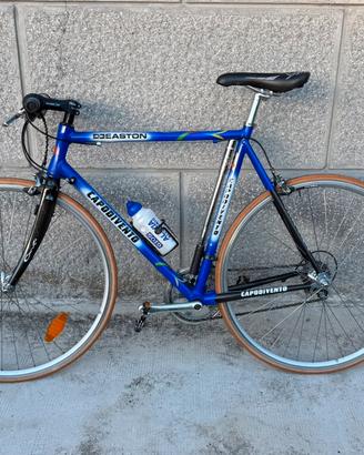 Bicicletta sportiva Capodivento vintage blu