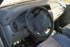  auto GPL Renault Scenic del 2001 