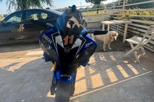 Yamaha r6