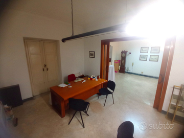 Villafranca Politeama 3 vani ufficio/abitazione