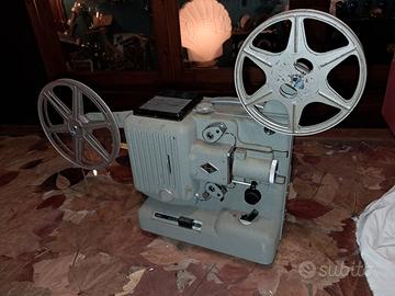 proiettore vintage per film Eumig