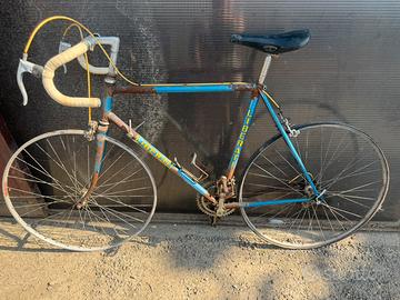 Bici da corsa epoca eroica Liberati da restaurare