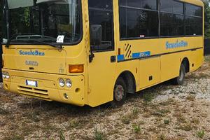 Autobus iveco 45 posti
