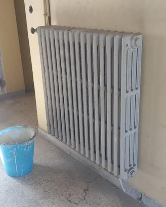 termosifone in ghisa vintage