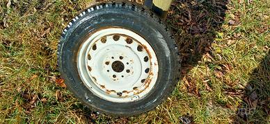 4 RUOTE CHIODATE PADA 4X4 1° SERIE