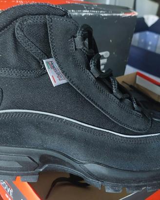 Scarpe antinfortunistiche 