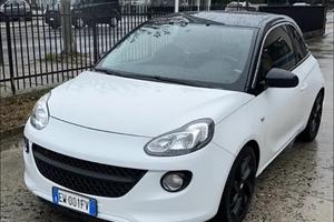Opel adam sport