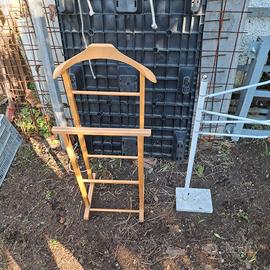 Attaccapanni Attaccapantaloni poggia asciugamani 