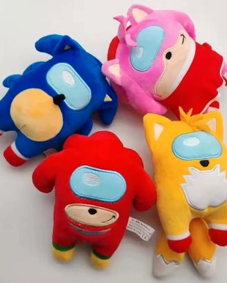 Peluche among us di sonic