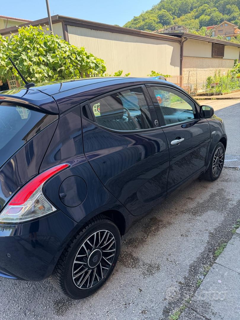 Dacia Ypsilon 2019 photo 2
