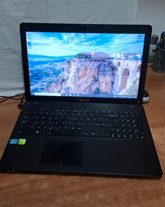 PC Asus portatile 