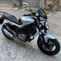 Suzuki Gladius SFV 650
