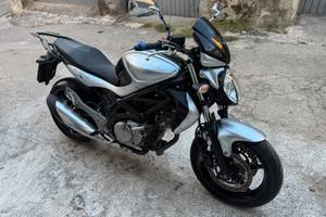Suzuki Gladius SFV 650