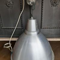 Lampadario grigio chiaro (cucina, soggiorno)