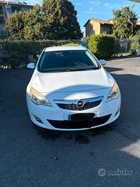 Opel Astra 1.6 Benzina EURO5 buona base mecanica