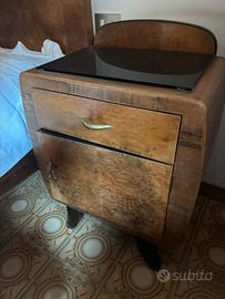 Coppia di comodini anni 50