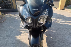 Honda vrf 800