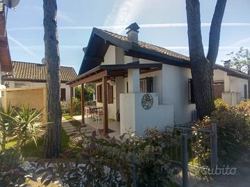 Villino recintato in lido volano