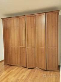 Armadio a sei ante
