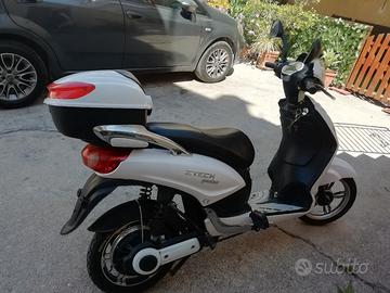 ztech scooter bici 