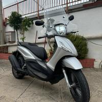 Piaggio Beverly 300