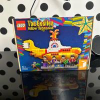 Lego 21306 The Beatles Yellow Submarine