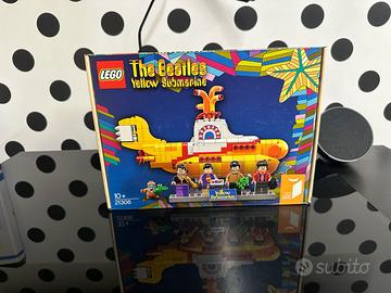 Lego 21306 The Beatles Yellow Submarine