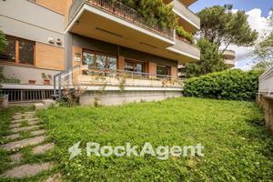 COLLI PORTUENSI-ISACCO NEWTON-TRILOCALE CON GIARDI