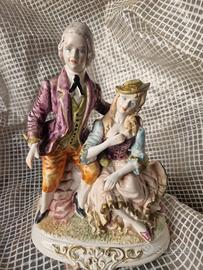 Statuetta Capodimonte stile vittoriano