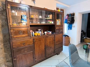 Credenza in legno massello