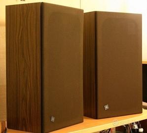 diffusori JBL tlx8