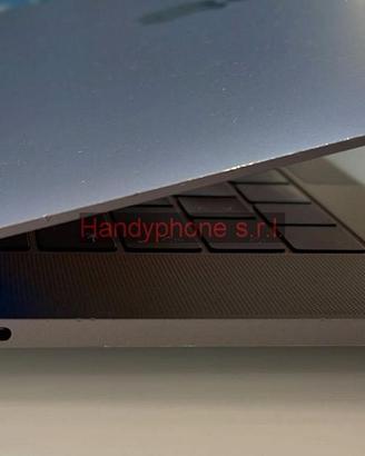 Macbook pro 2017 pc 10