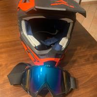 Casco Cross