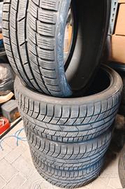 GOMME INVERNALI TOYO 255/30 20 SEMINUOVE