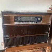 Grundig KS 717 – Mobile stereo radio e giradischi