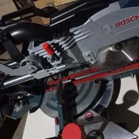 Troncatrice radiale Bosch Professional GCM 8 SJL