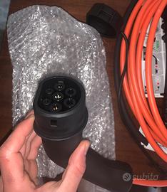 Caricatore auto elettrica