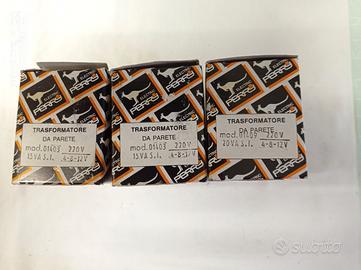 Trasformatori da parete Perry