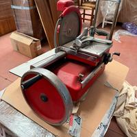 Affettatrice a volano simil berkel