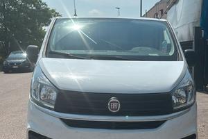 FURGONE FIAT TALENTO